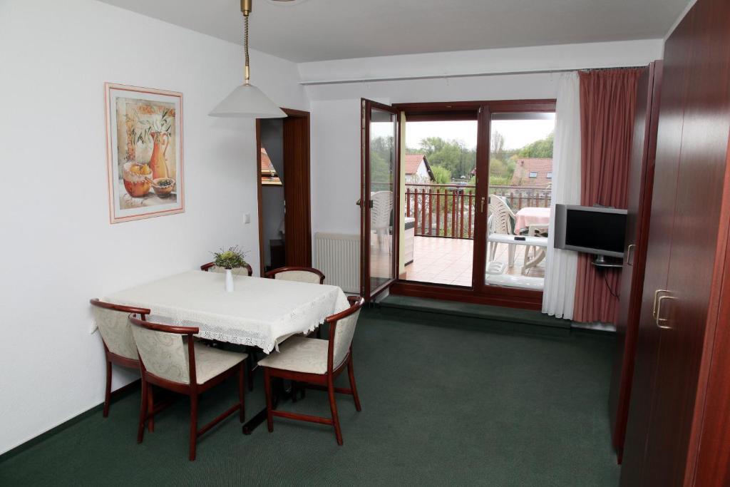 Pension Am Markt Lubben Room photo